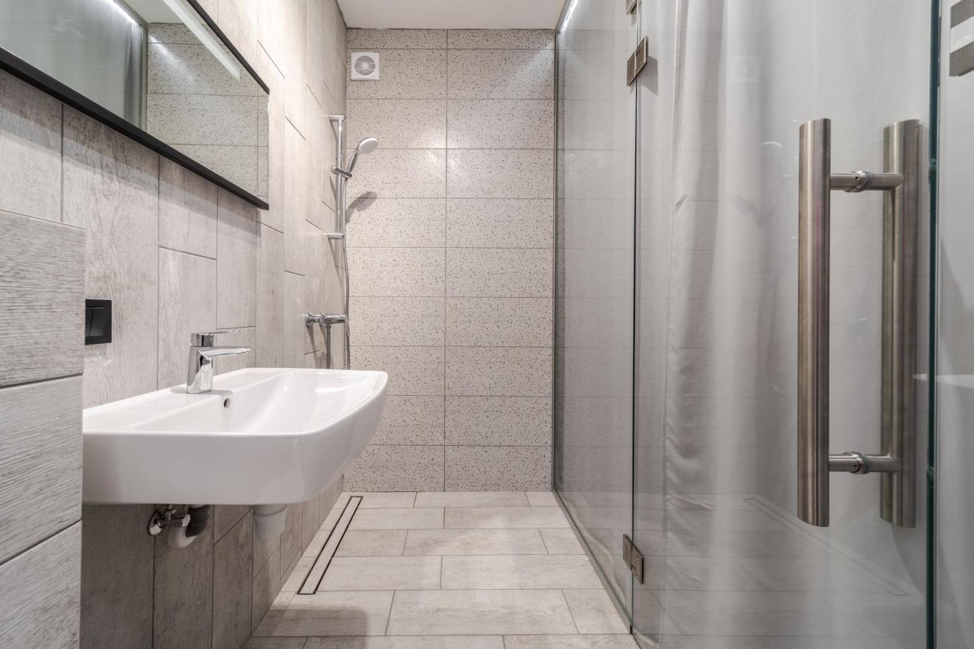 Staroevreyska Apartment A Lviv Exteriör bild